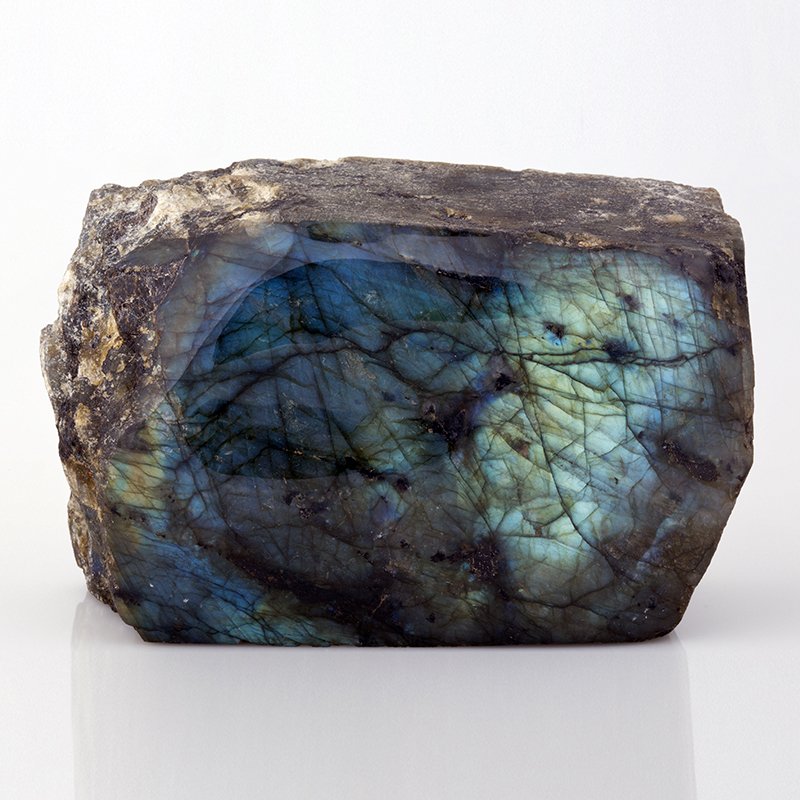 Pierre fine Labradorite